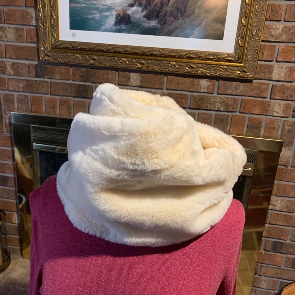 Charlie Paige Snood